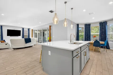5825 Fieldmoor Court Palmetto FL 34221