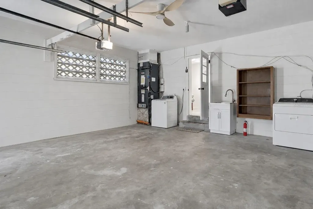 1217 E Amelia Street Orlando FL 32803
