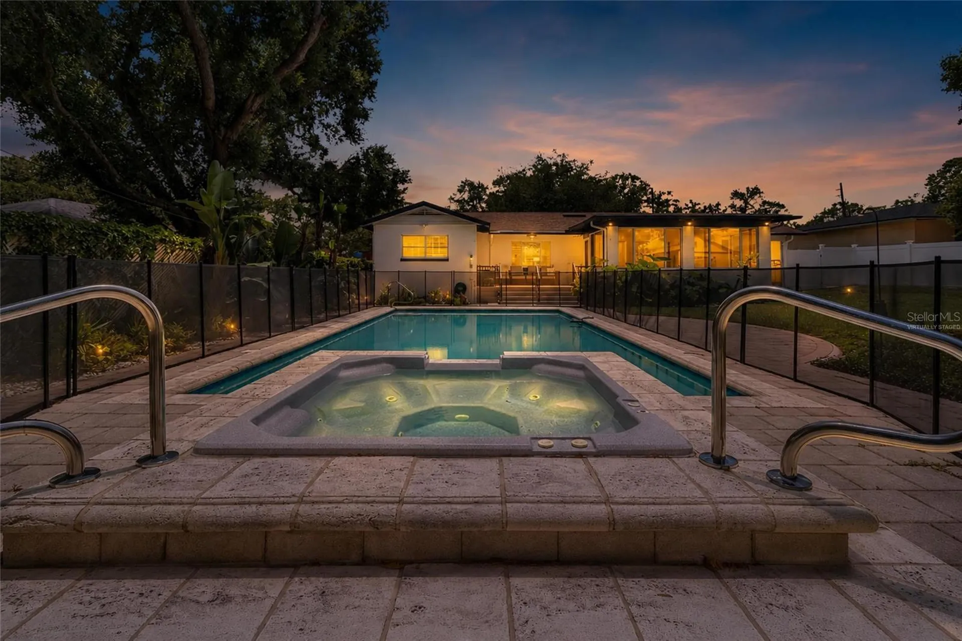 1217 E Amelia Street Orlando FL 32803