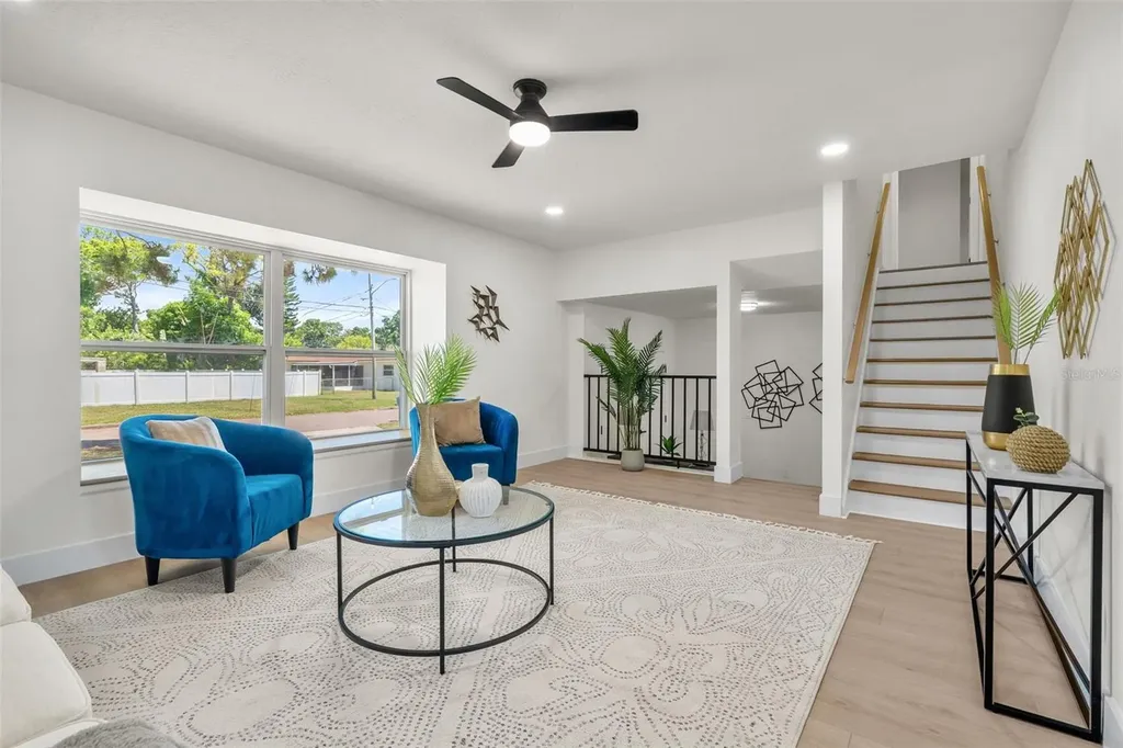 1801 Lakewood Drive S St Petersburg FL 33714