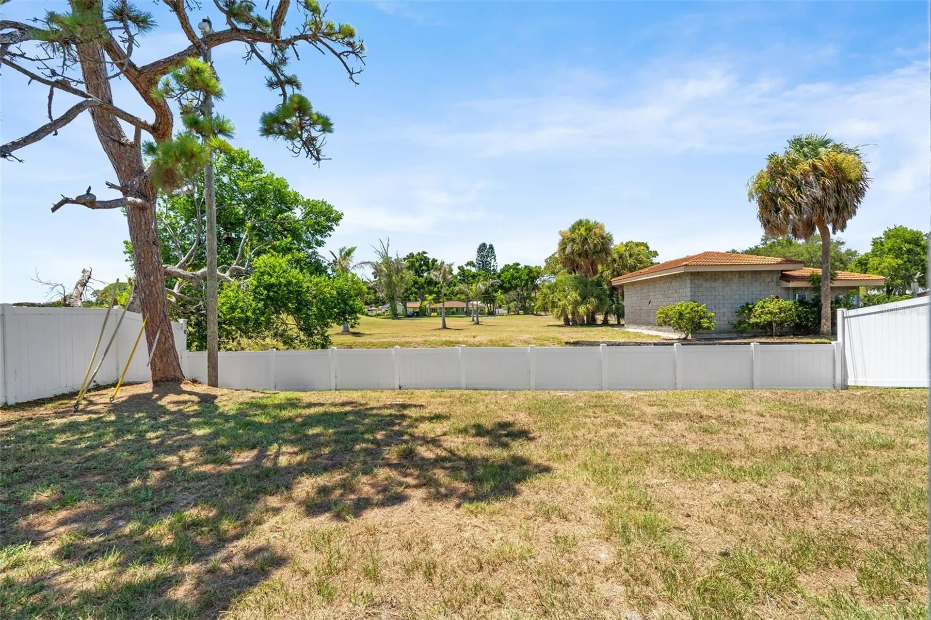 1801 Lakewood Drive S St Petersburg FL 33714