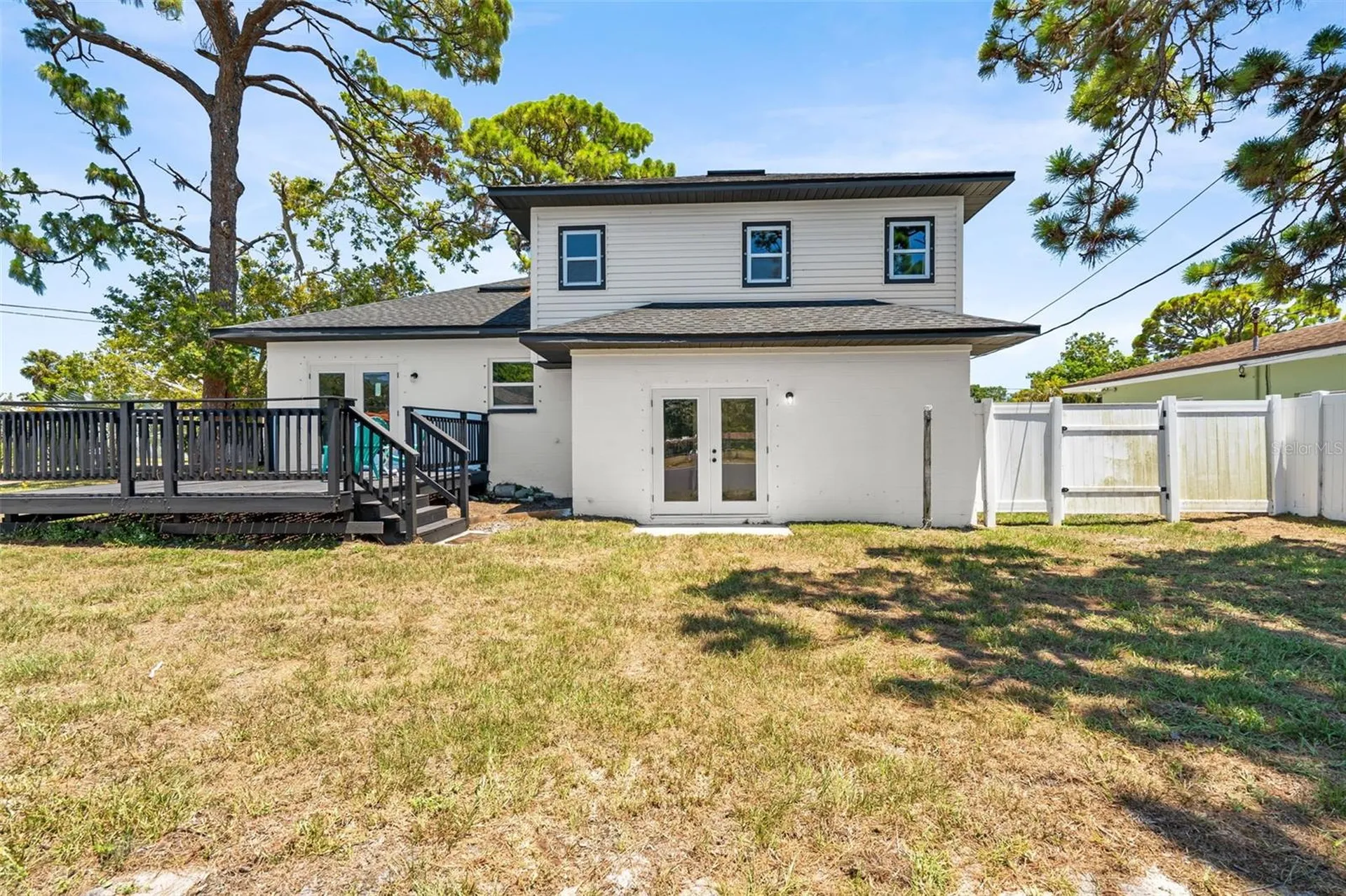 1801 Lakewood Drive S St Petersburg FL 33714