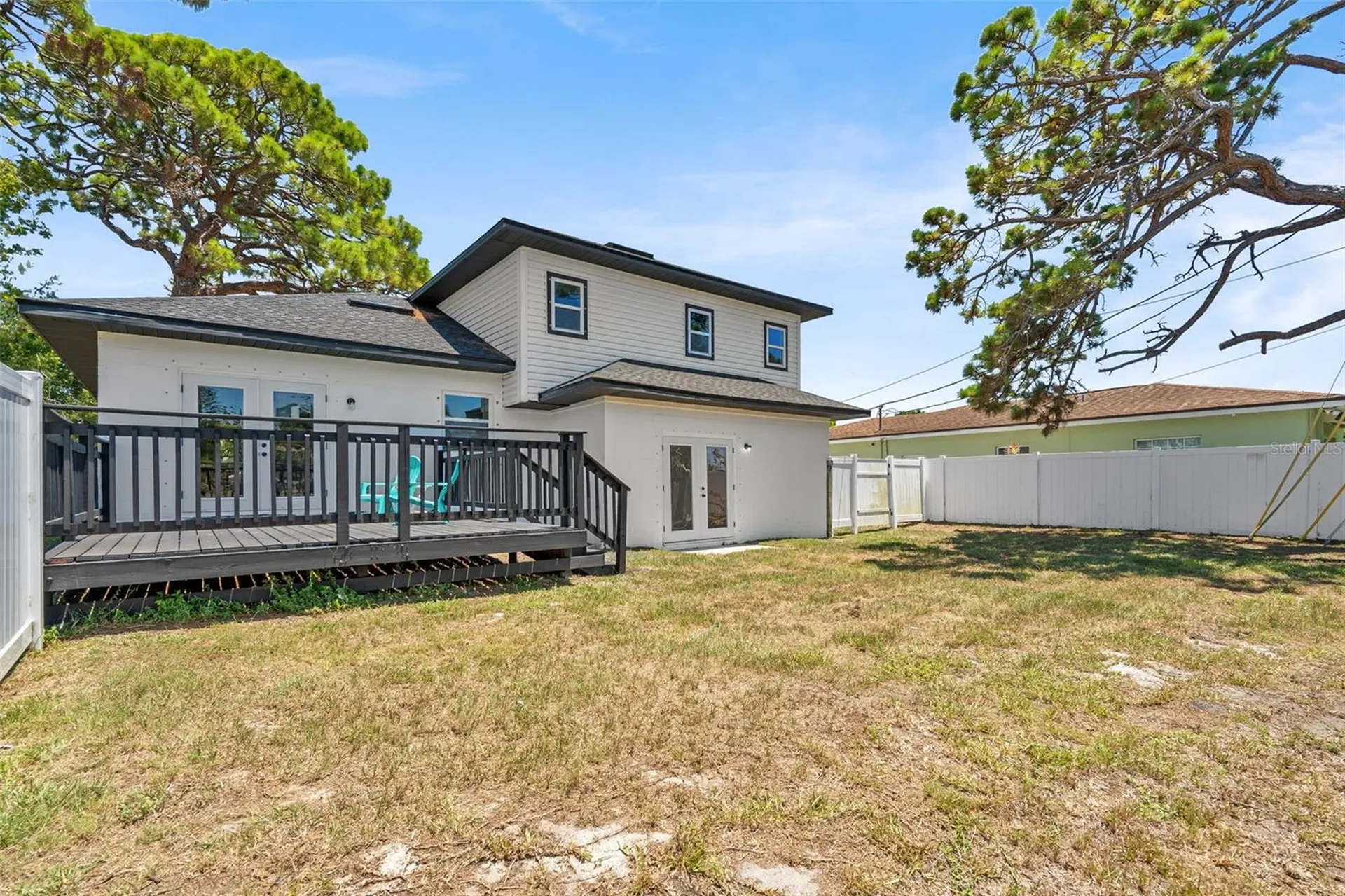 1801 Lakewood Drive S St Petersburg FL 33714