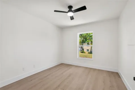 1801 Lakewood Drive S St Petersburg FL 33714