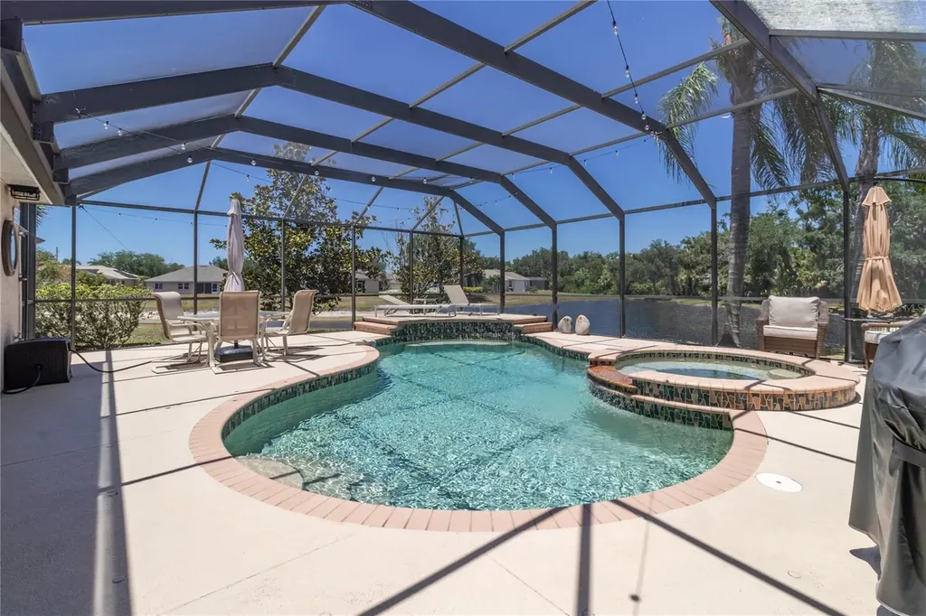 4541 33rd Court E Bradenton FL 34203