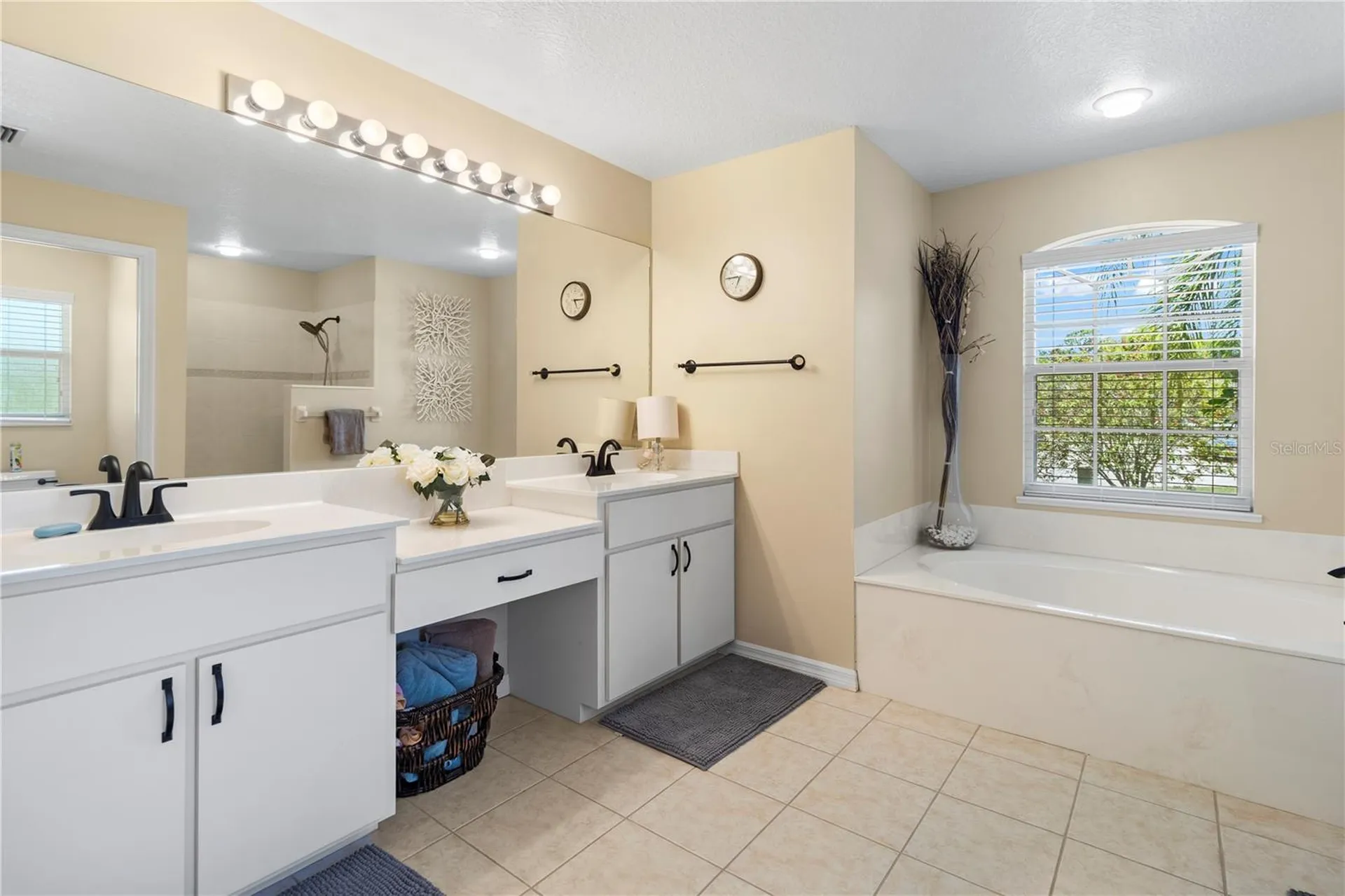 4541 33rd Court E Bradenton FL 34203