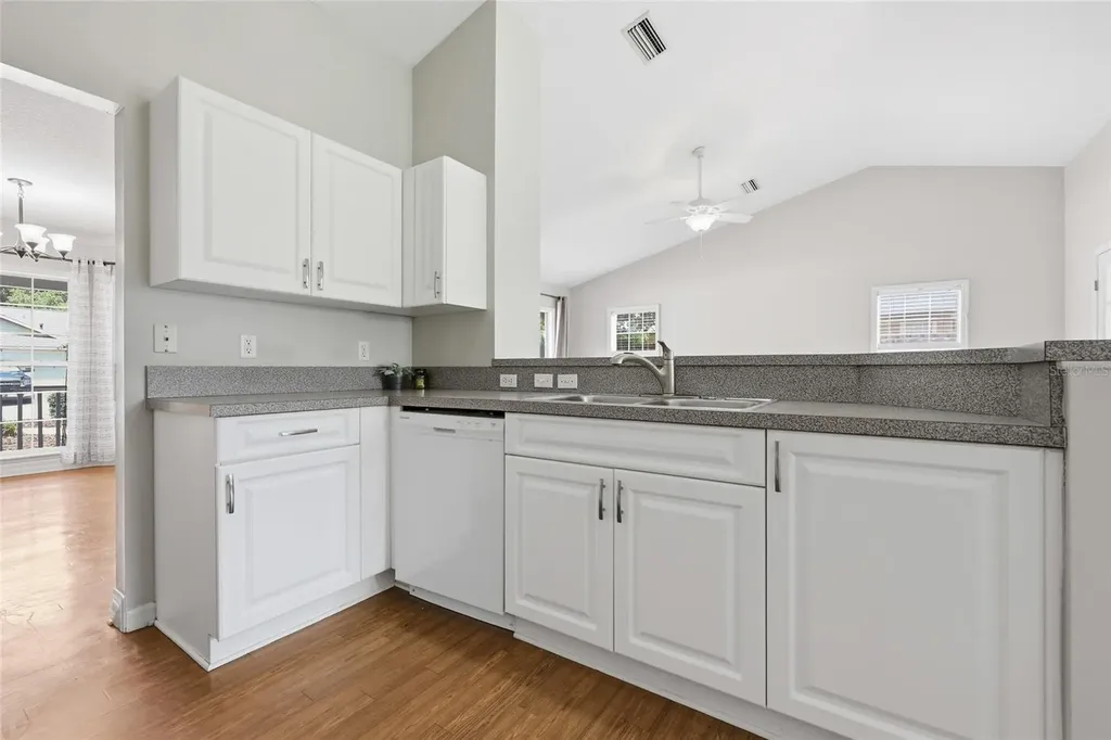 6603 SW 81 Terrace Gainesville FL 32608