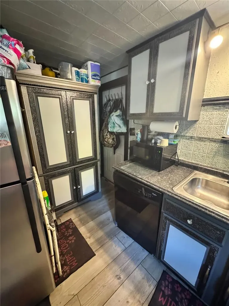 2735 20th Street N St Petersburg FL 33713