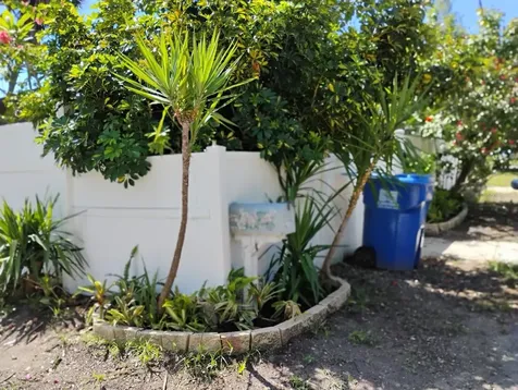 2735 20th Street N St Petersburg FL 33713
