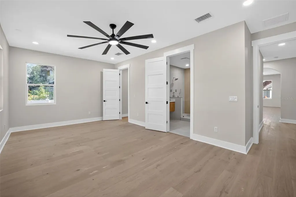 204 E Adalee Street Tampa FL 33603