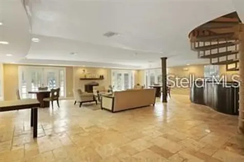 3984 Versailles Drive Orlando FL 32808