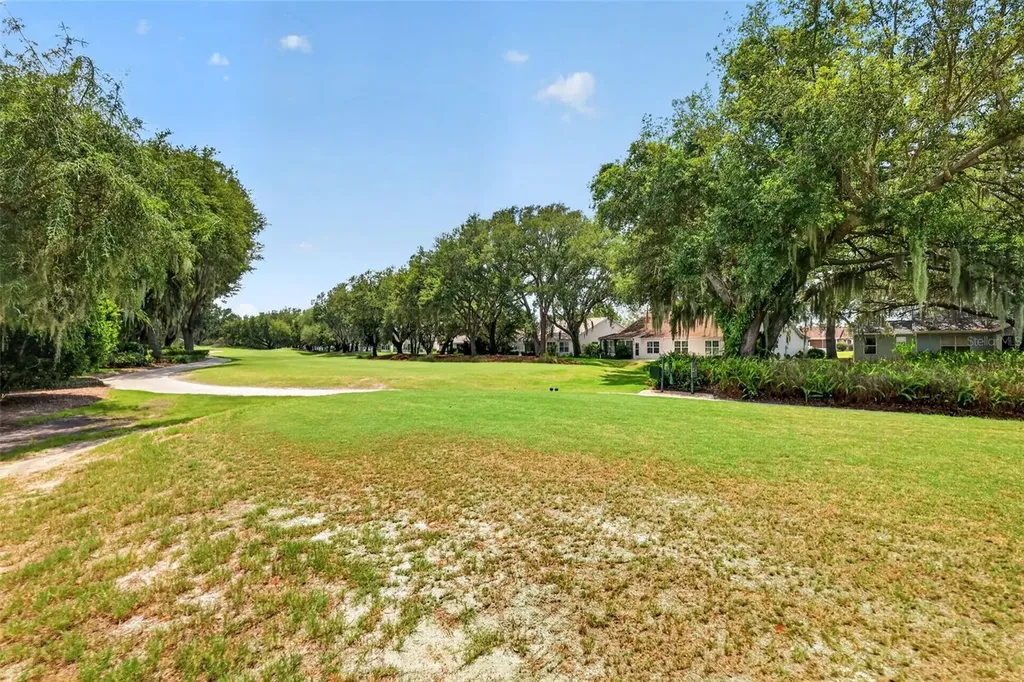 542 Loma Paseo Drive The Villages FL 32159