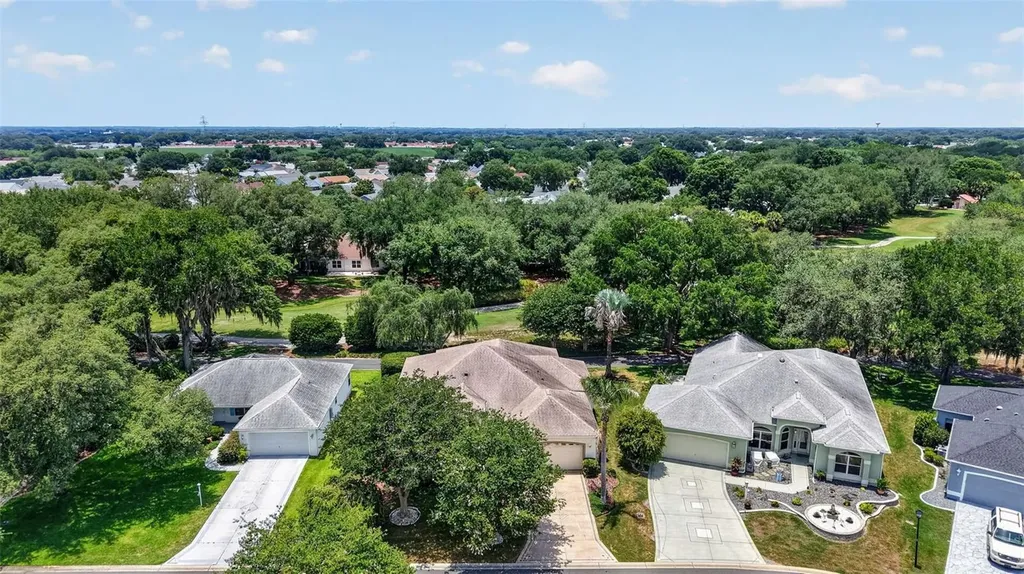 542 Loma Paseo Drive The Villages FL 32159