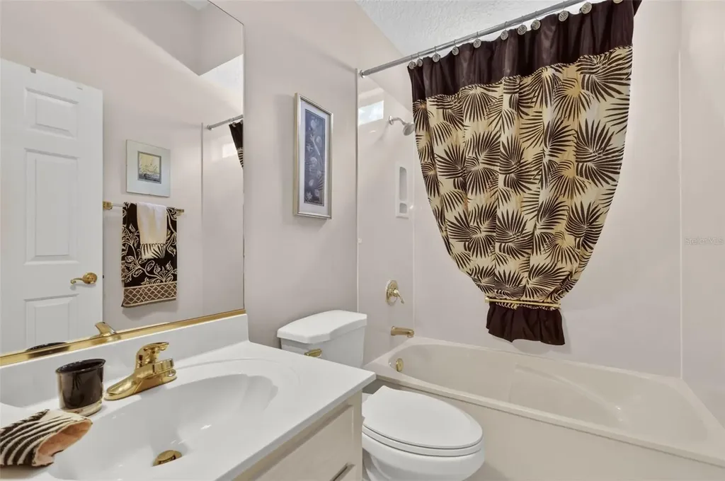 542 Loma Paseo Drive The Villages FL 32159