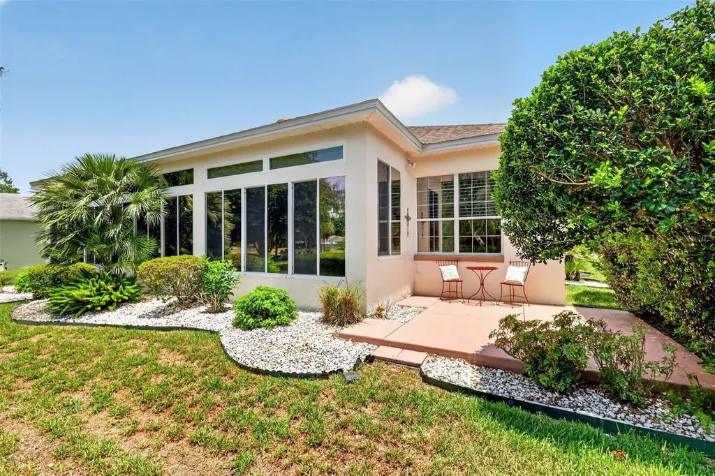 542 Loma Paseo Drive The Villages FL 32159