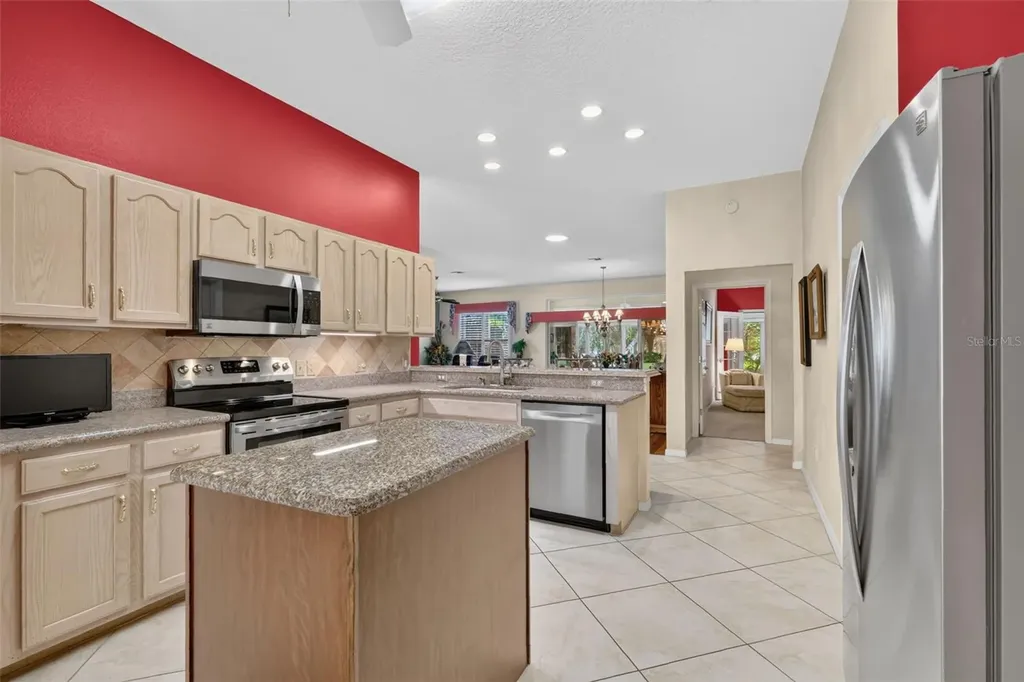 542 Loma Paseo Drive The Villages FL 32159