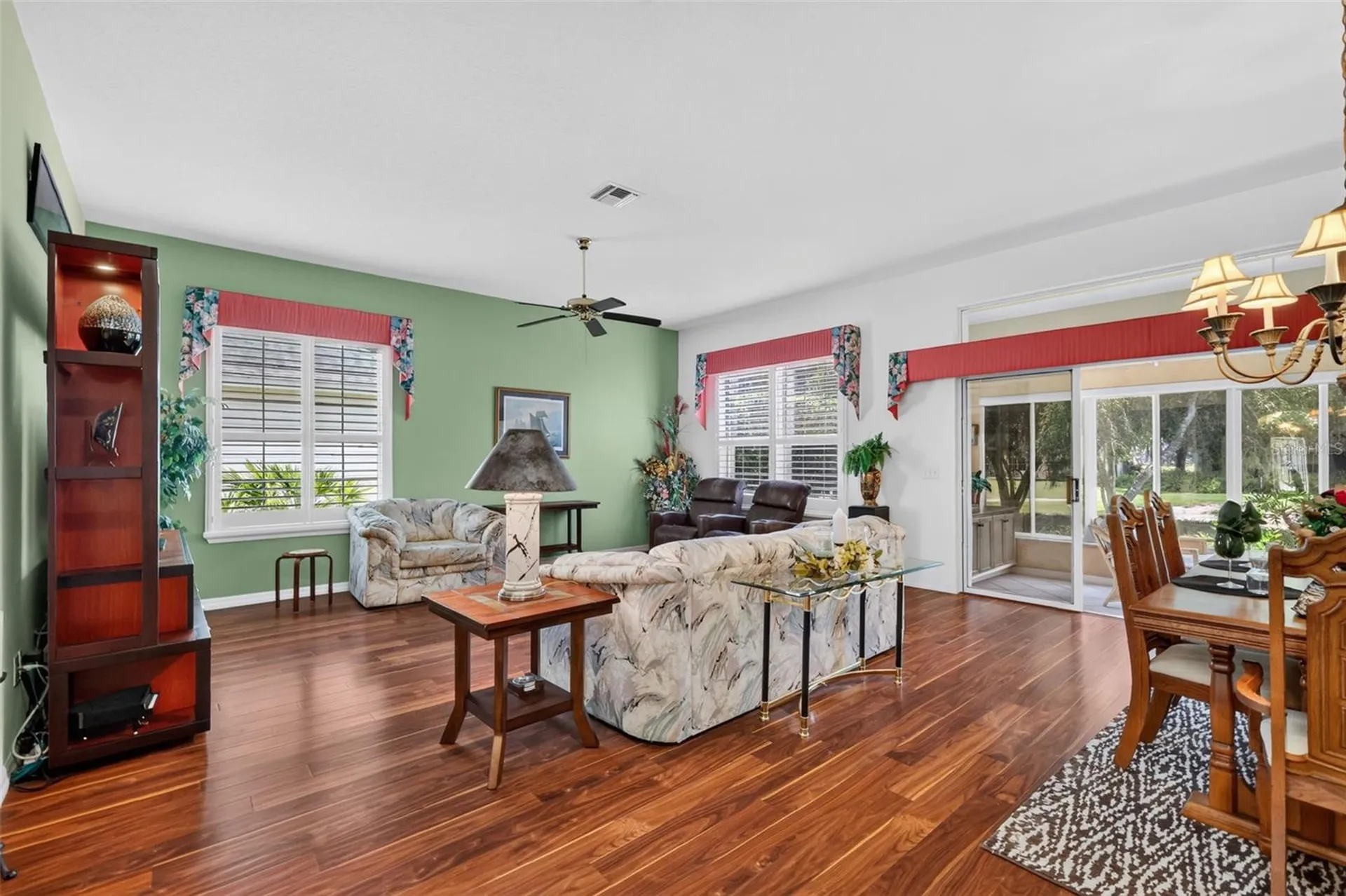 542 Loma Paseo Drive The Villages FL 32159