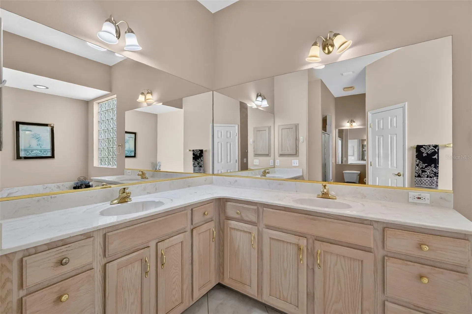 542 Loma Paseo Drive The Villages FL 32159