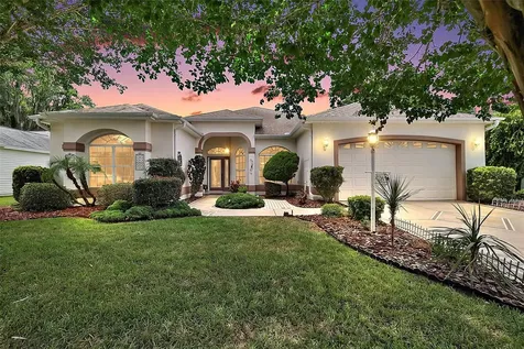 542 Loma Paseo Drive The Villages FL 32159