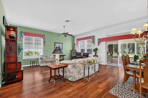 542 Loma Paseo Drive The Villages FL 32159