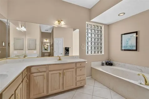542 Loma Paseo Drive The Villages FL 32159