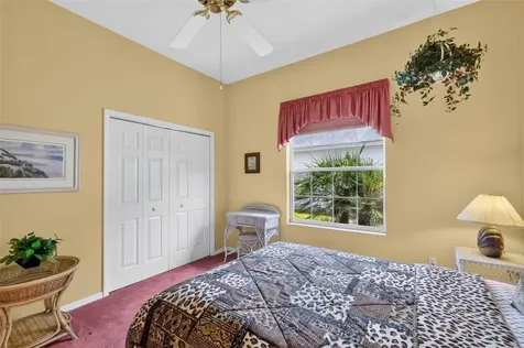 542 Loma Paseo Drive The Villages FL 32159