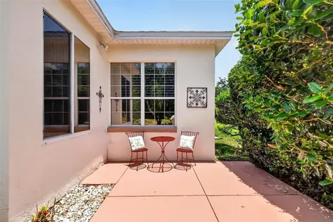 542 Loma Paseo Drive The Villages FL 32159