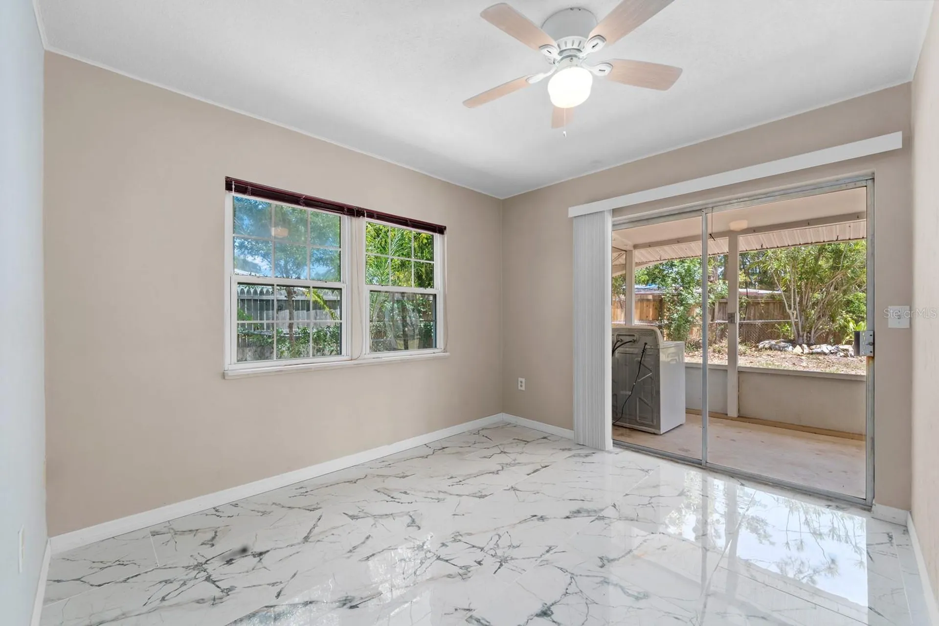 2415 2nd Avenue E Bradenton FL 34208