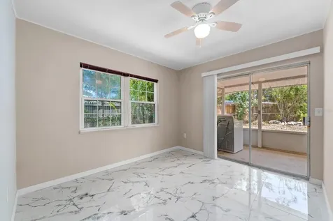 2415 2nd Avenue E Bradenton FL 34208