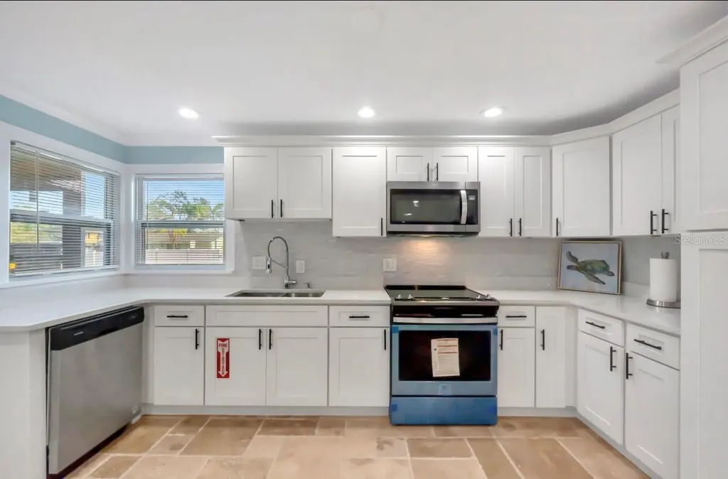 2963 Bahia Vista Street Sarasota FL 34239