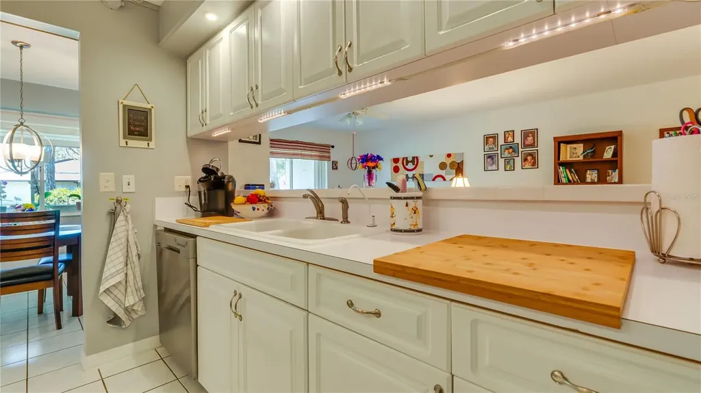 1207 11th Circle SE Largo FL 33771