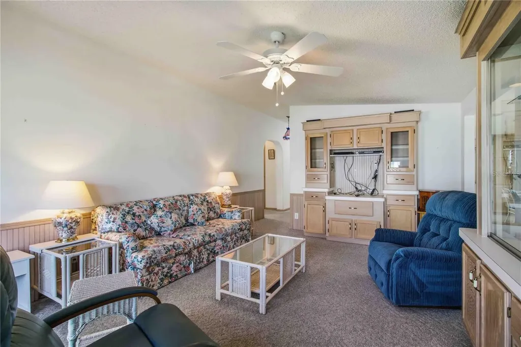 8476 Imperial Circle Palmetto FL 34221