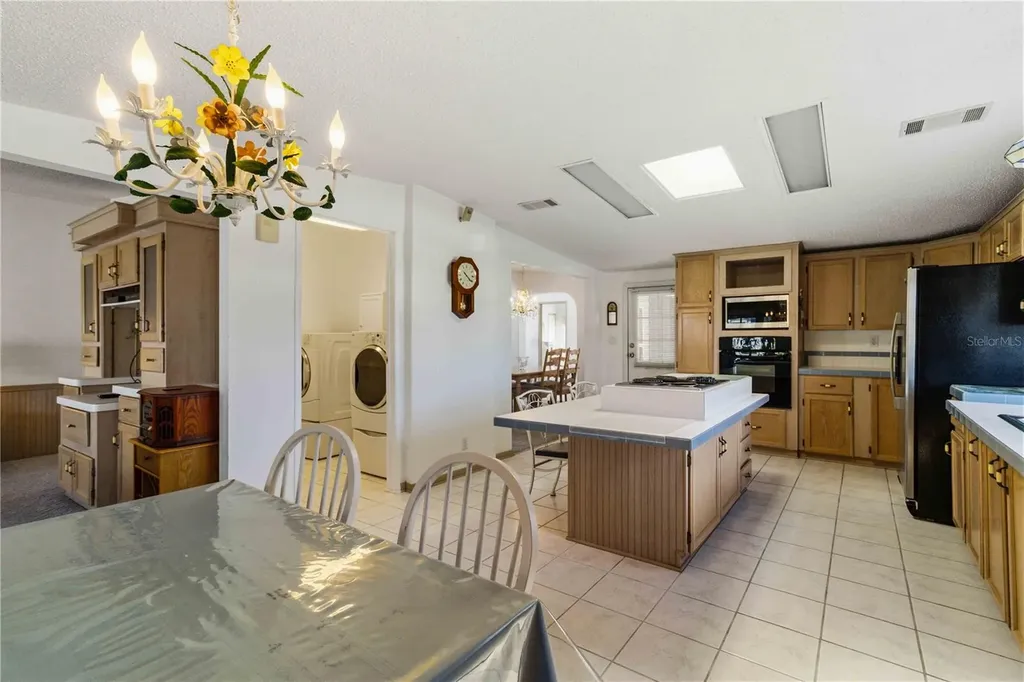 8476 Imperial Circle Palmetto FL 34221