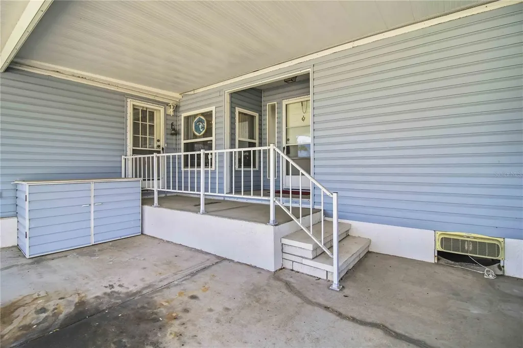 8476 Imperial Circle Palmetto FL 34221