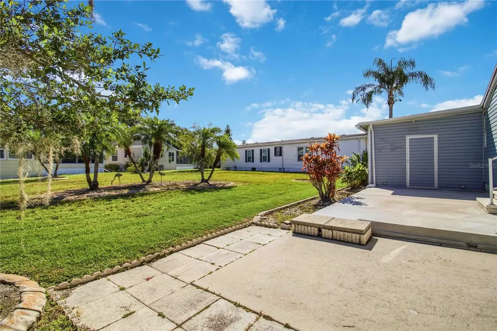 8476 Imperial Circle Palmetto FL 34221