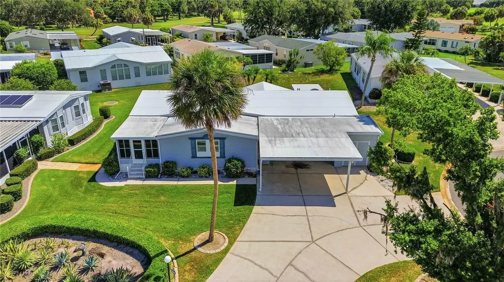 8476 Imperial Circle Palmetto FL 34221