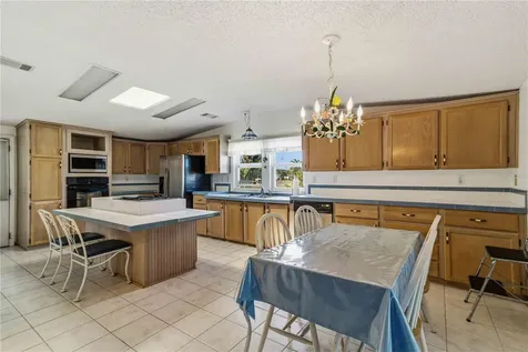 8476 Imperial Circle Palmetto FL 34221