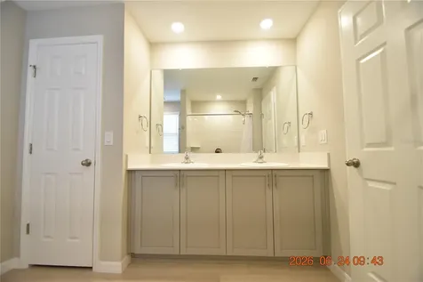 14468 Meadow Bird Avenue Riverview FL 33579