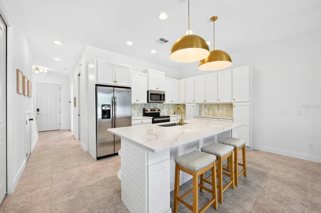 118 Captiva Drive Davenport FL 33896