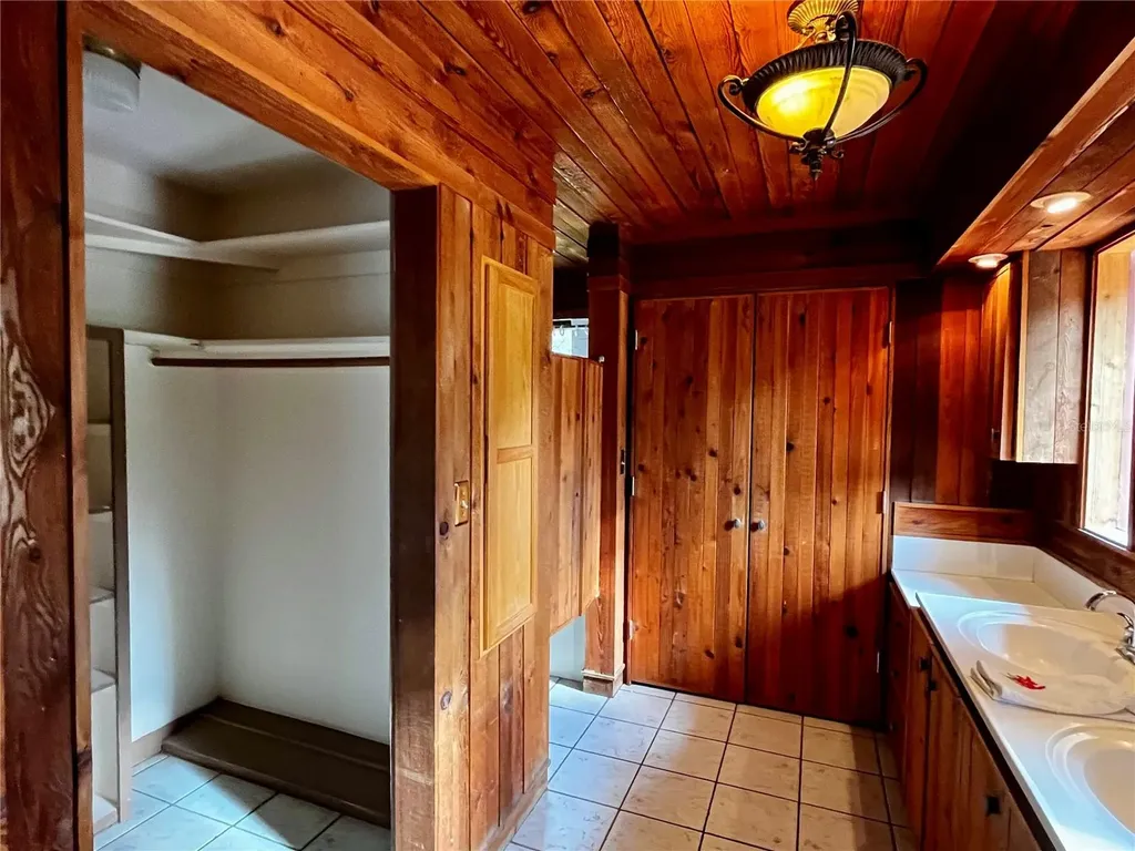 7 Meadow Wood Drive Ocala FL 34482