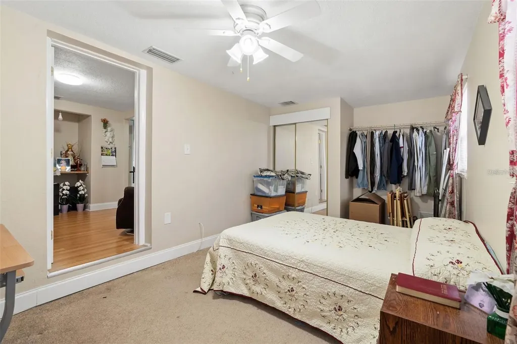 4530 72nd Avenue N Pinellas Park FL 33781