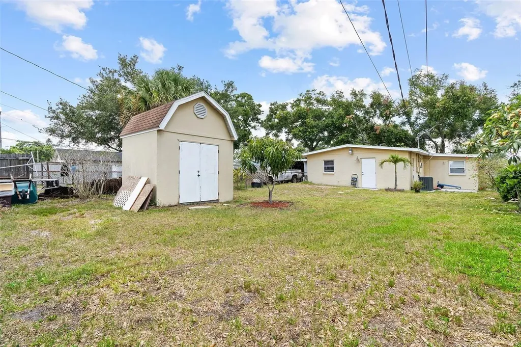 4530 72nd Avenue N Pinellas Park FL 33781