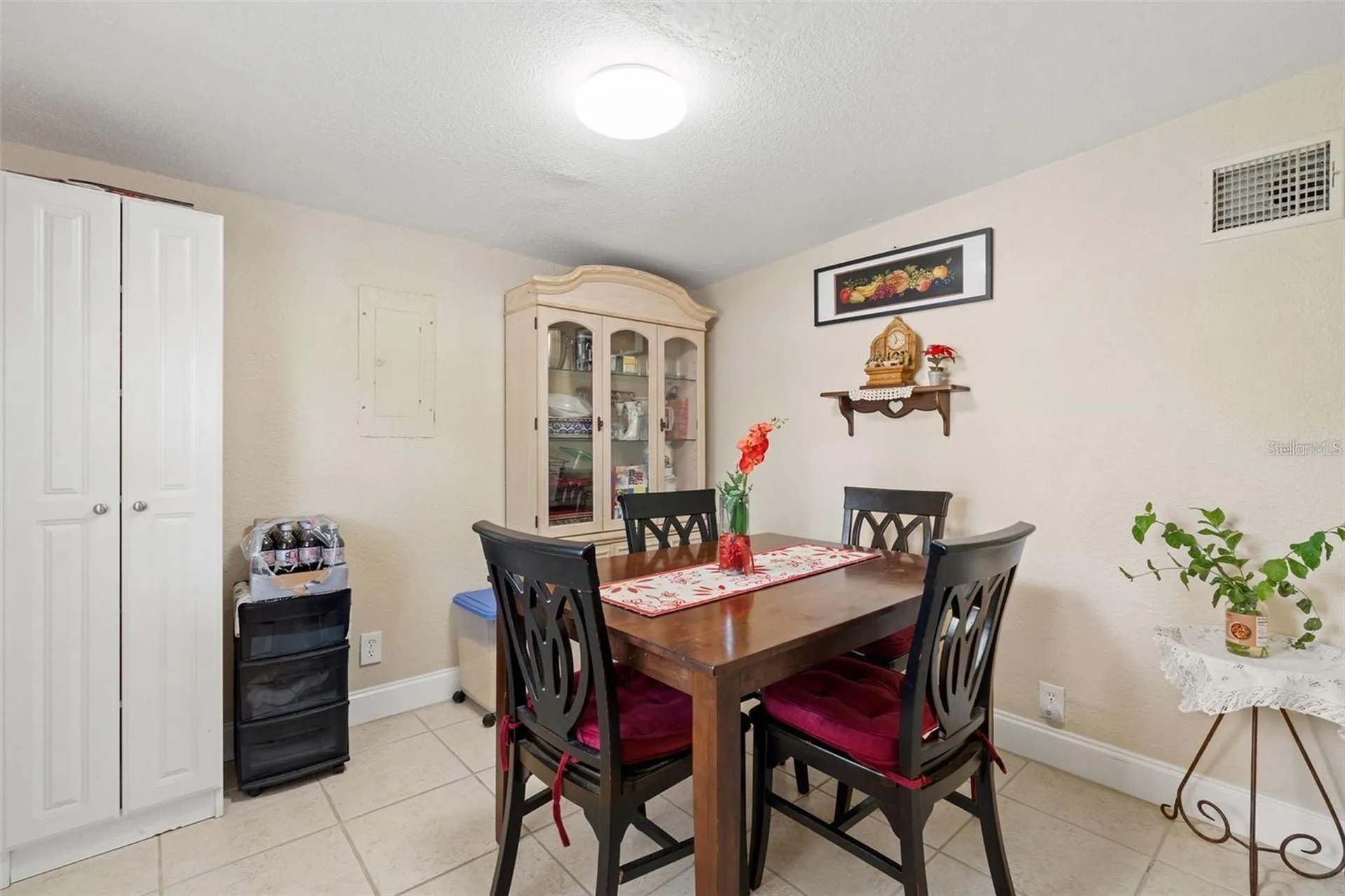 4530 72nd Avenue N Pinellas Park FL 33781