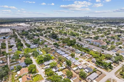4530 72nd Avenue N Pinellas Park FL 33781