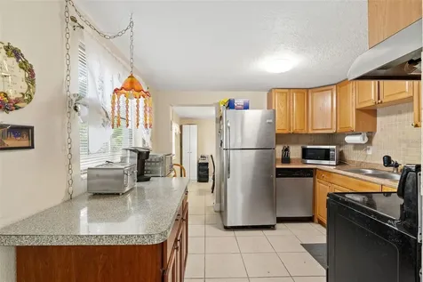 4530 72nd Avenue N Pinellas Park FL 33781