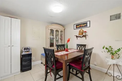 4530 72nd Avenue N Pinellas Park FL 33781