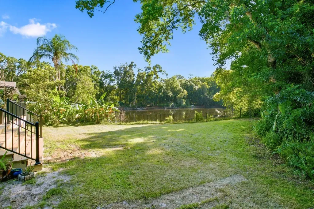10907 Autumn Oak Place Tampa FL 33618