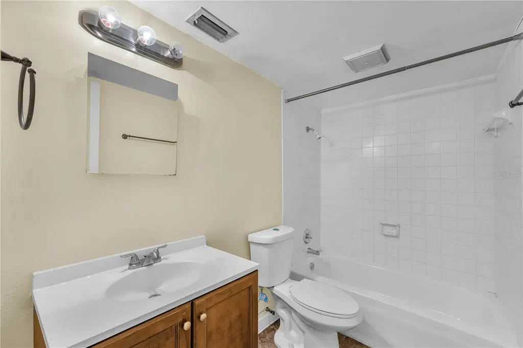 801 Russell Lane Brandon FL 33510