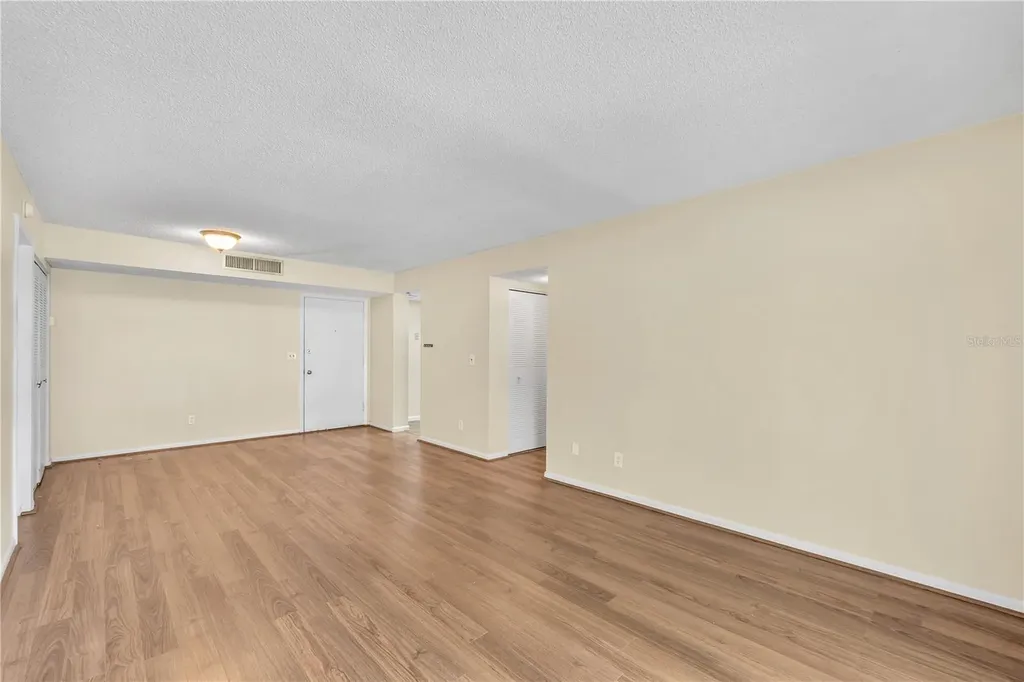 801 Russell Lane Brandon FL 33510