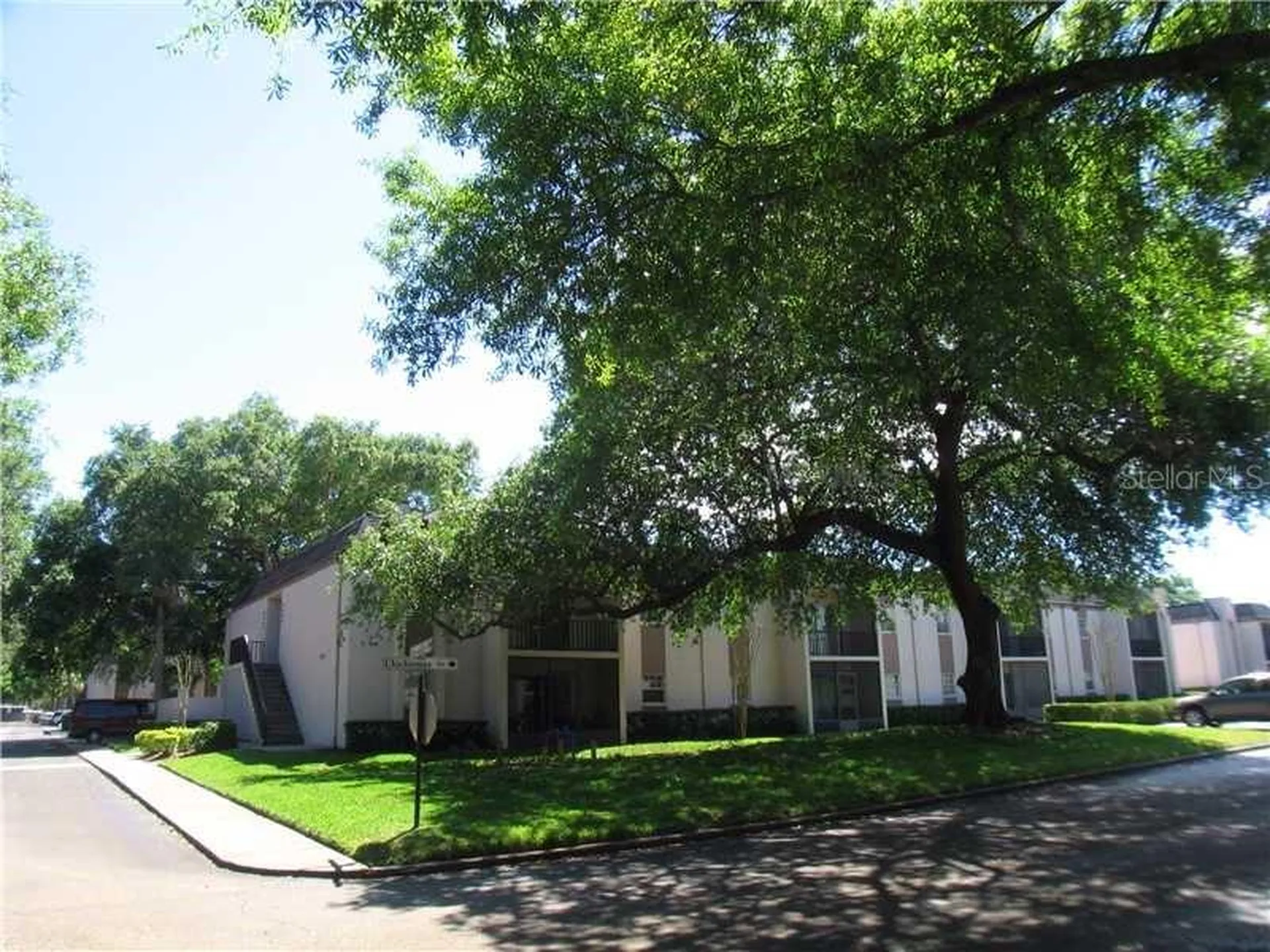 801 Russell Lane Brandon FL 33510